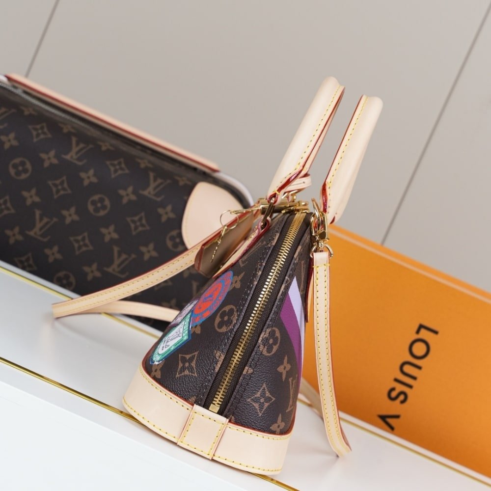 L0vis Vvtt0n Alma BB Mon Monogram Brown 23Cm P01917