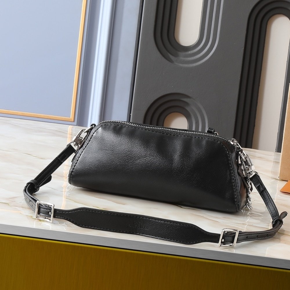 L0vis Vvtt0n Pochette Vibe Black 25Cm M14544