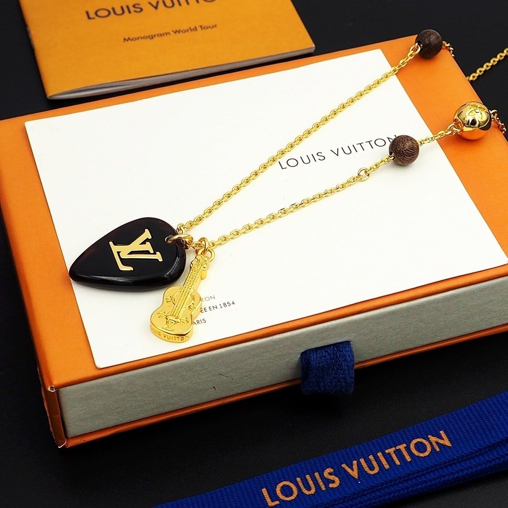 L0vis Vvtt0n Lv Picks Necklace Gold M01865