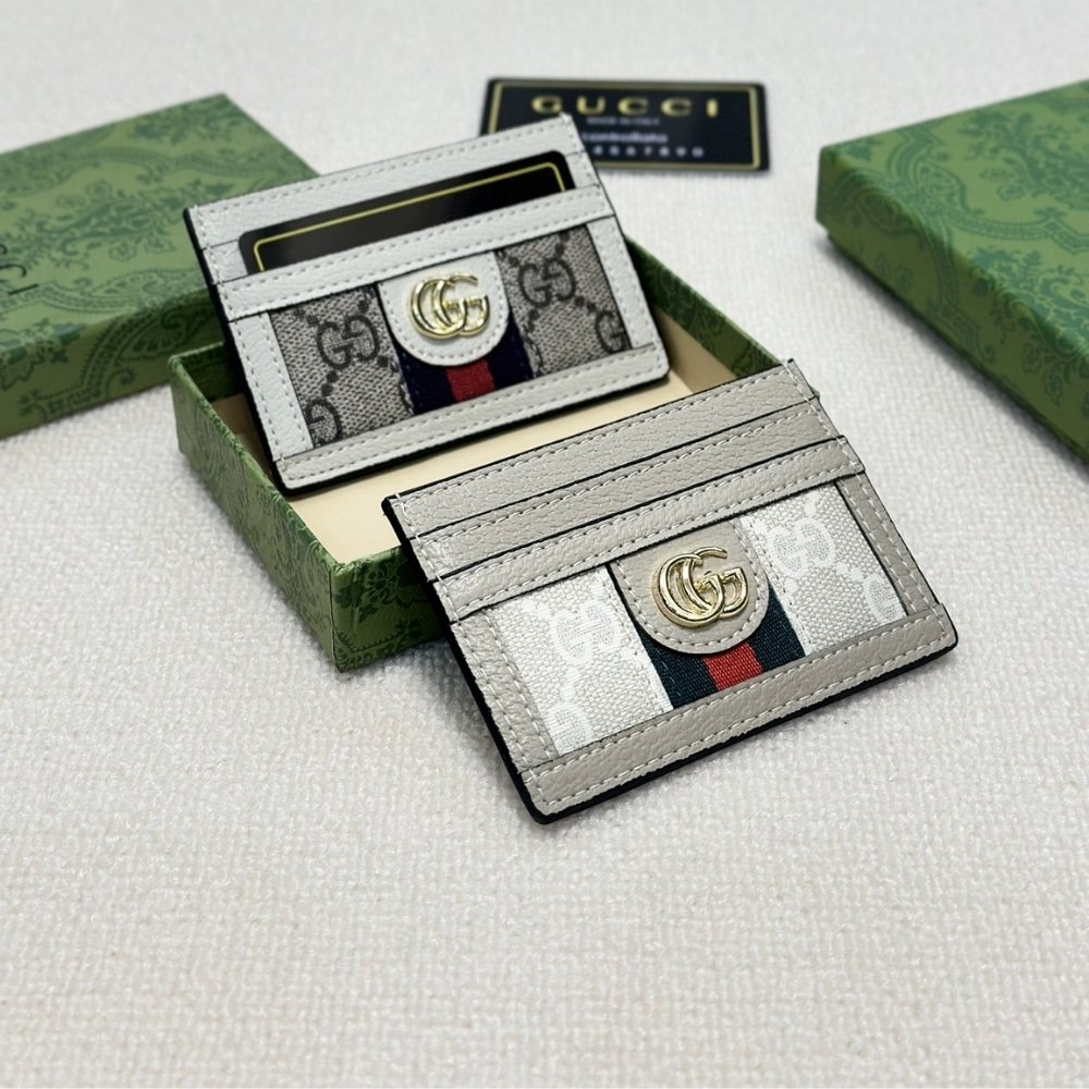 Gvc*1 Ophidia Card Case White 9Cm