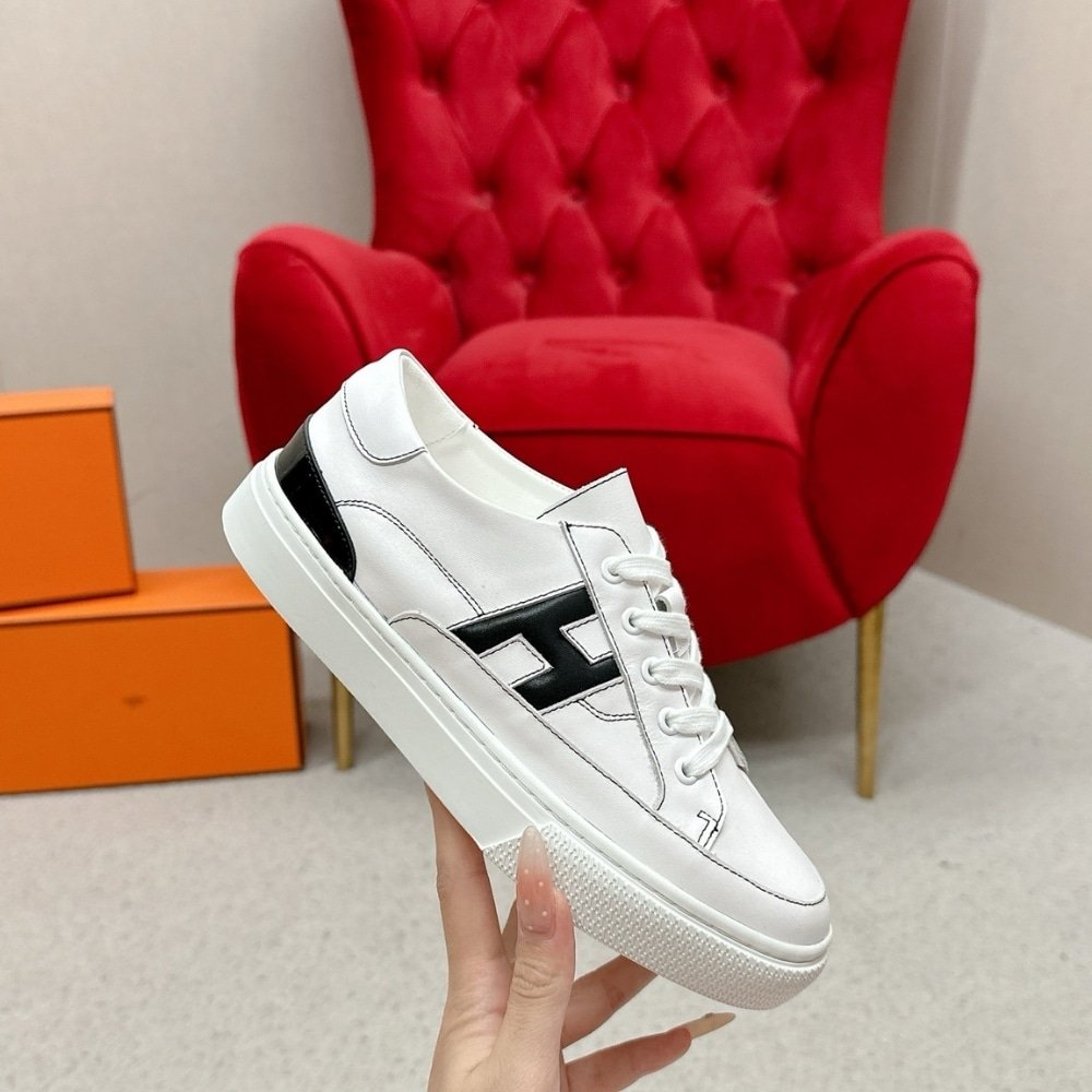 H**me5 Deep Sneaker Black