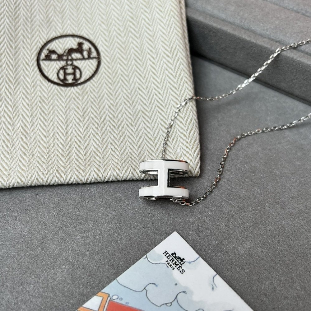 H**me5 Mini Pop H Pendant Necklace White And Silver
