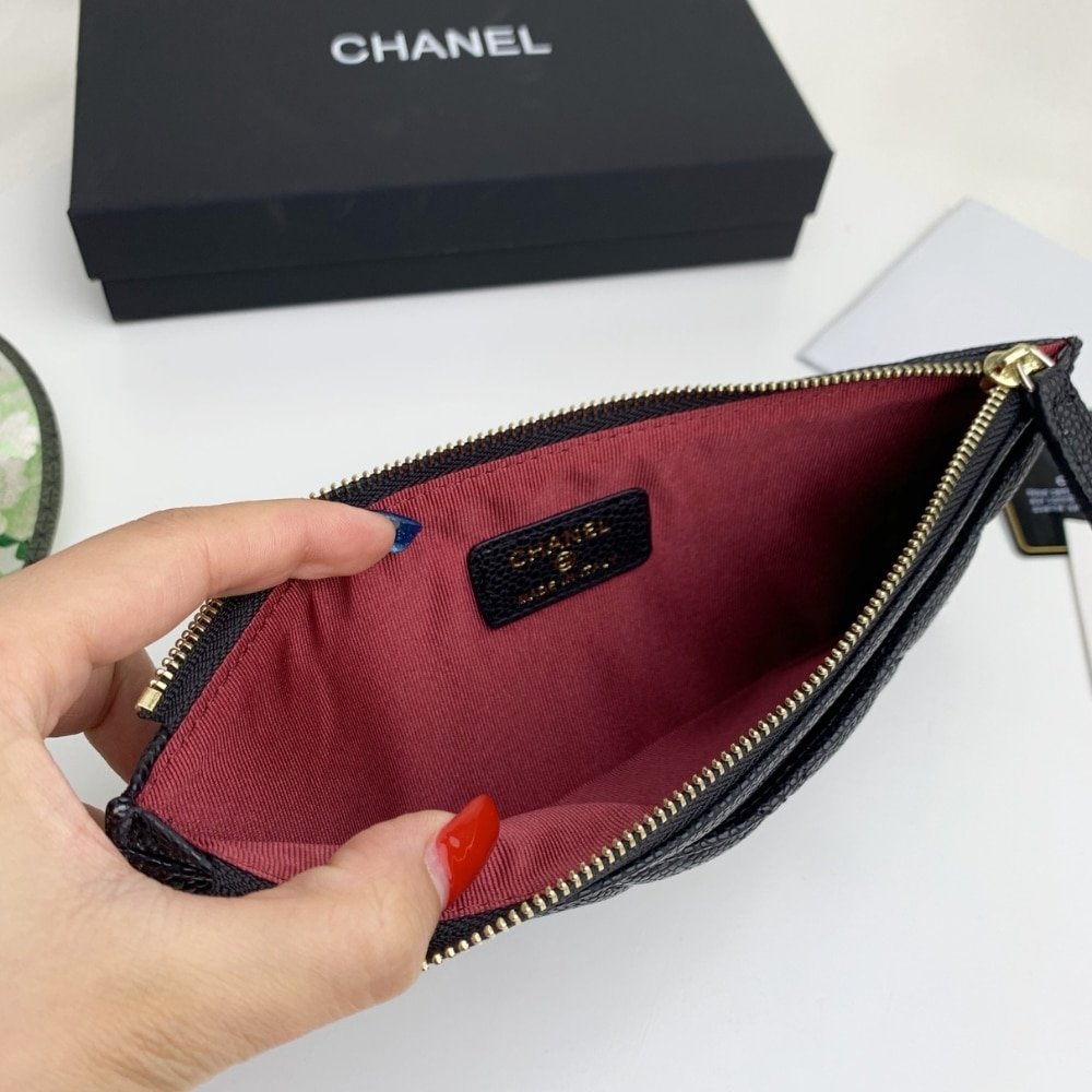 Ch**el Classic Zip Pouch Caviar Wallet Black 22Cm