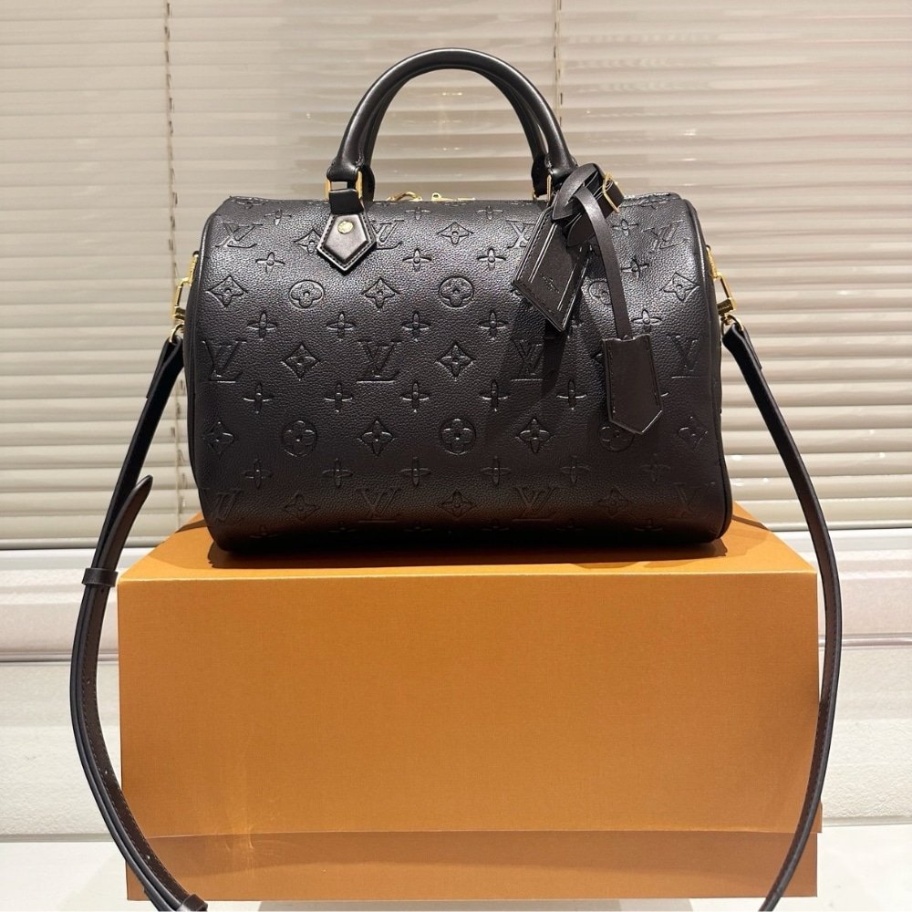 L0vis Vvtt0n Speedy Soft Bag Monogram Black 30Cm