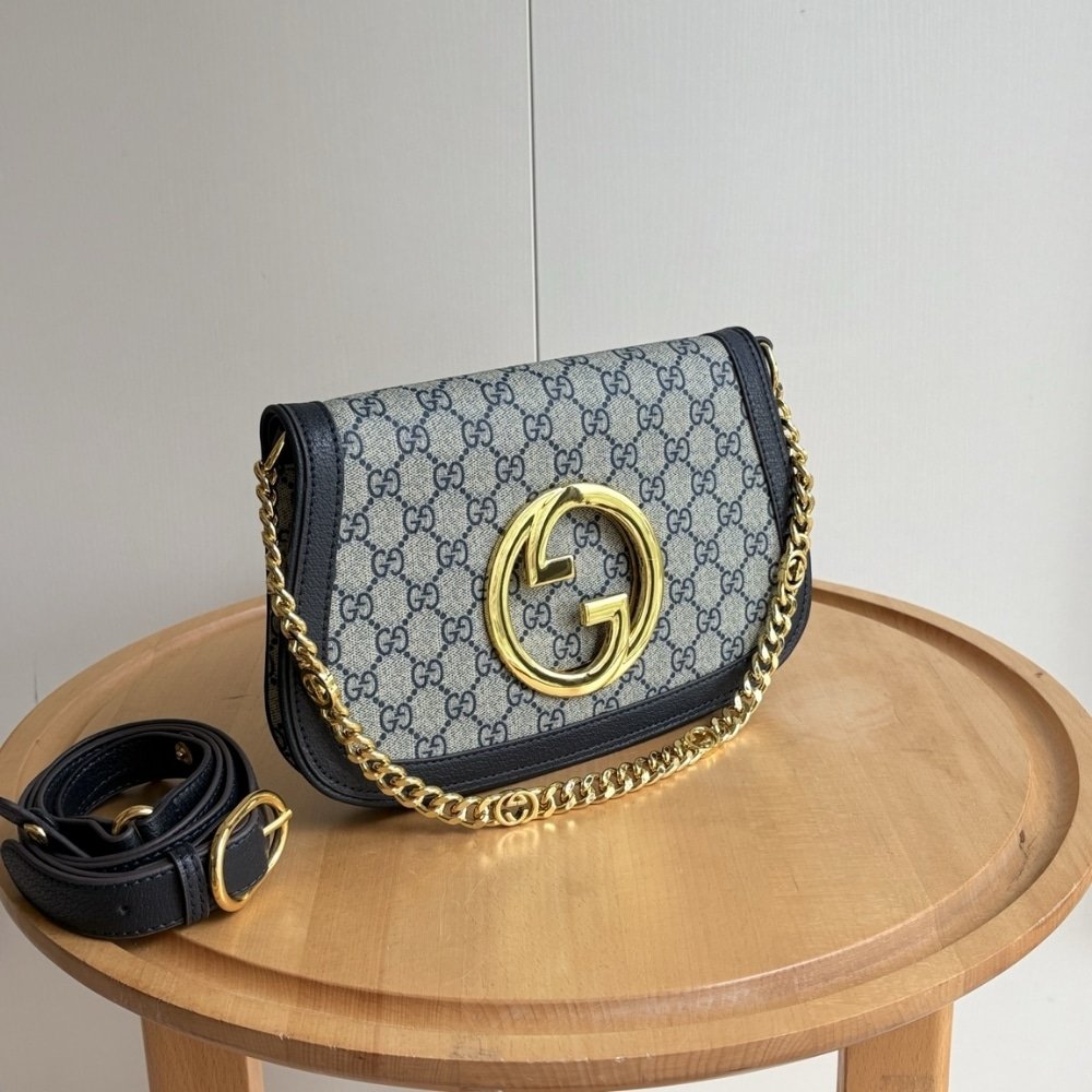 Gvc*1 Blondie Shoulder Bag Gold Hardware Blue 28Cm