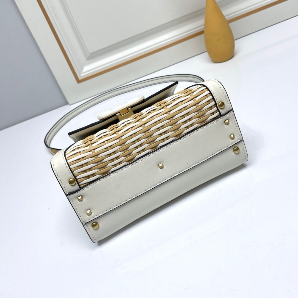 Va1e*ntin0 Garavani Small Vsling Wicker Handbag White 22Cm