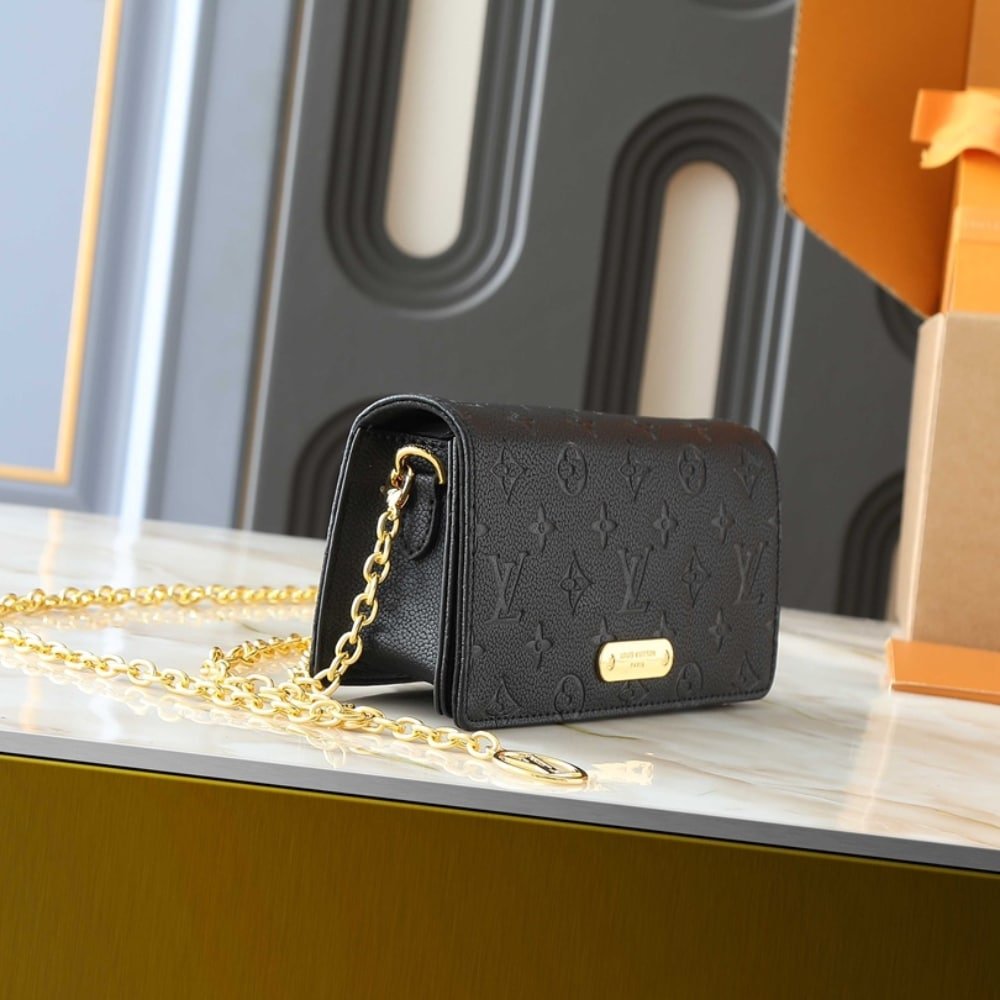 L0vis Vvtt0n Wallet On Chain Lily Monogram Empreinte Black 22Cm M46919