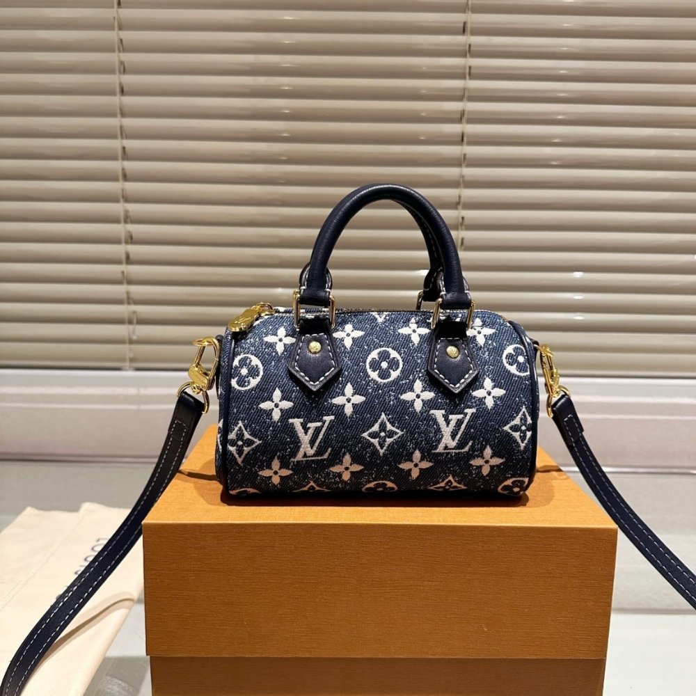 L0vis Vvtt0n Nano Speedy Denim Blue 17Cm M81168