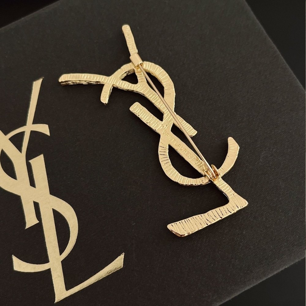 Sa1nt Lau*nt Y51 Brooch Gold 748486Y1500 8007