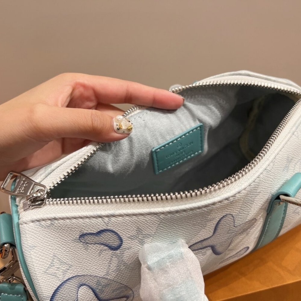 L0vis Vvtt0n Keepall Bandouliere Travel Bag 25Cm M22527