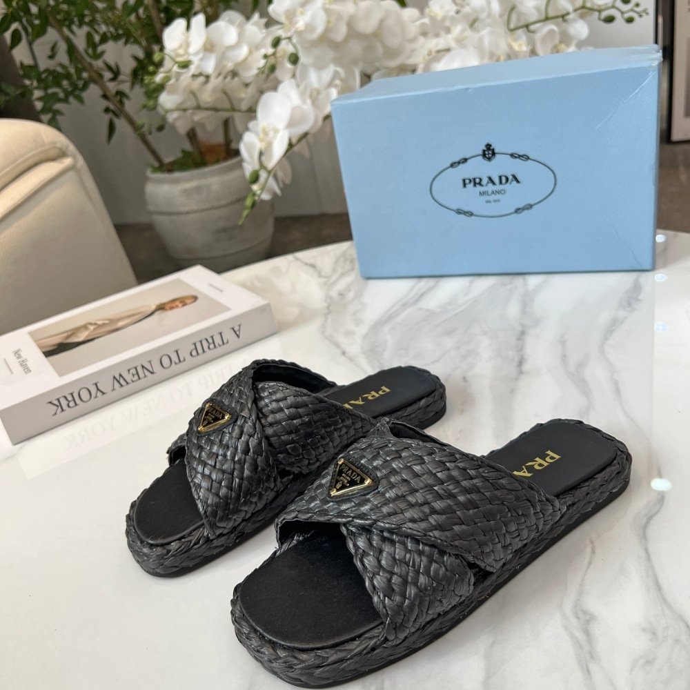 Pra*a Raffia Crisscross Slides Black 1Xx750 027 F0002 F 020