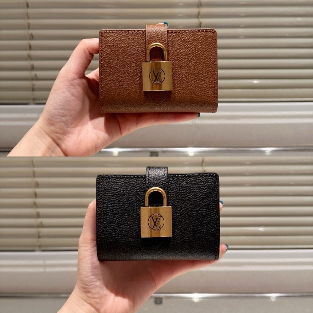 L0vis Vvtt0n Low Key Compact Wallet Cognac 11Cm M12148