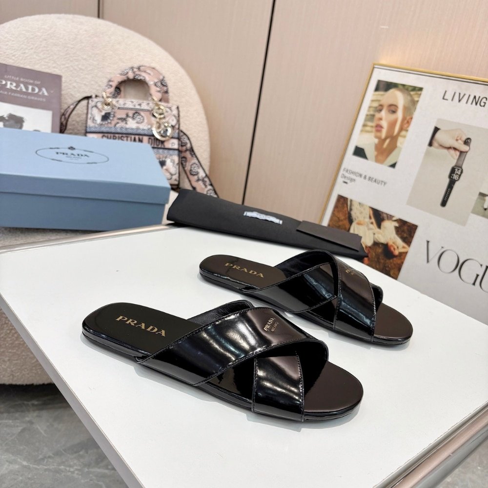 Pra*a Brushed Leather Slides Black 1Xx768 055 F0002 F 005