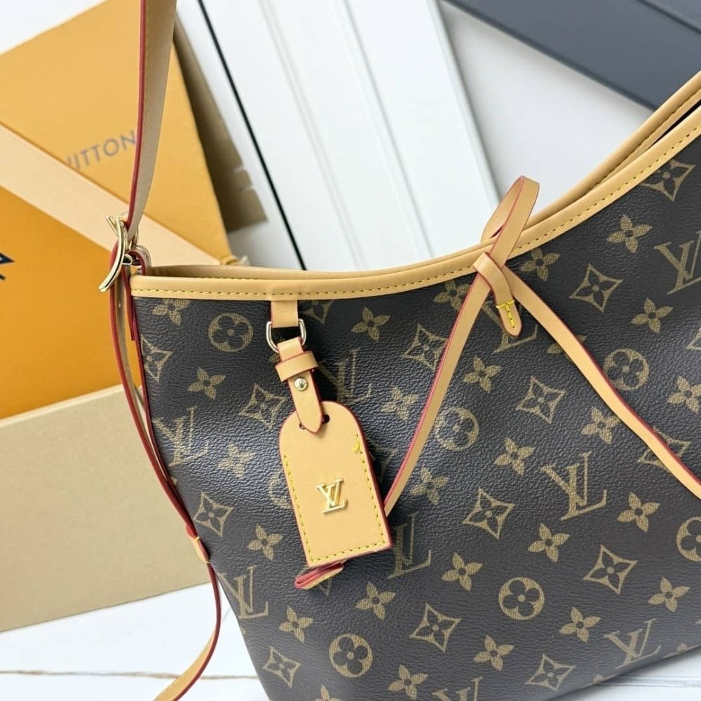 L0vis Vvtt0n Carryall PM Monogram Canvas 29Cm M46203