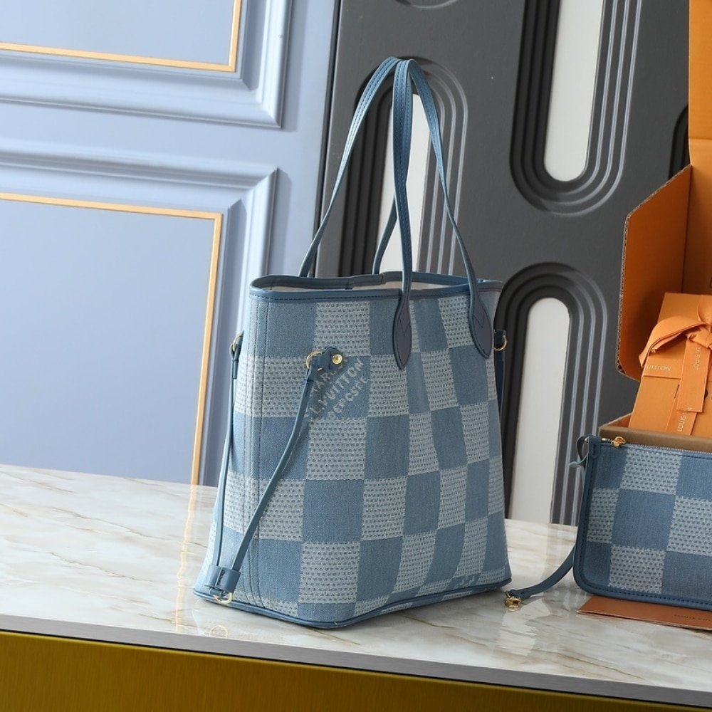 L0vis Vvtt0n Nevereverfull Denim Blue 31Cm N00198