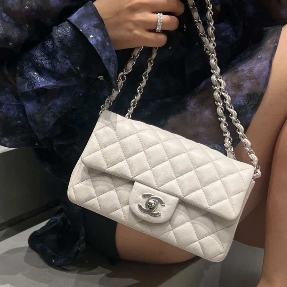 Ch**el Classic Double Flap Bag White Silver Hardware 25Cm