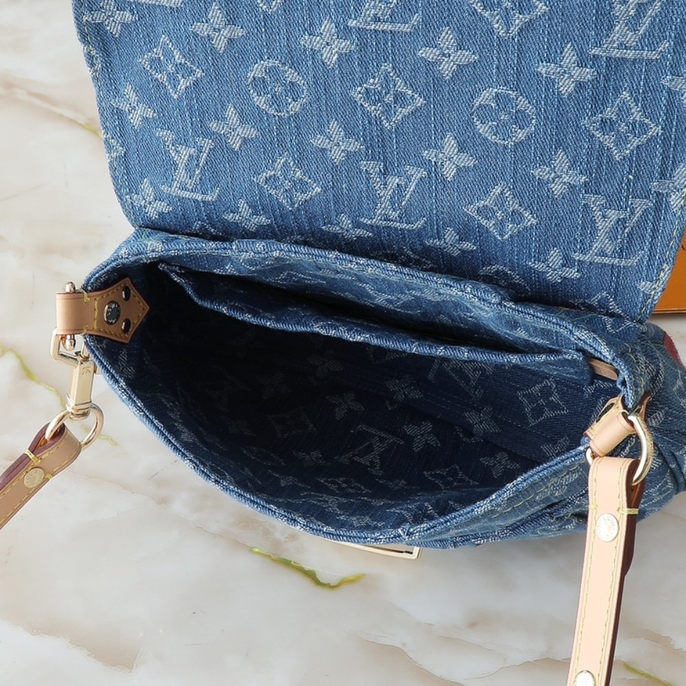 L0vis Vvtt0n X Takashi Murakami Sunset Monogram Cherry Denim Bag 27Cm M13680