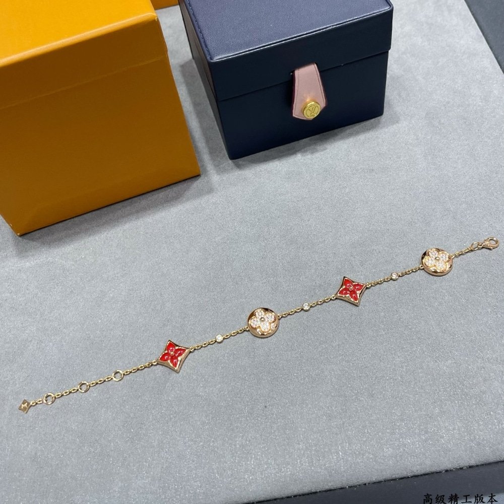 L0vis Vvtt0n Color Blossom Bb Multi-Pattern Bracelet Pink Gold Qa5122