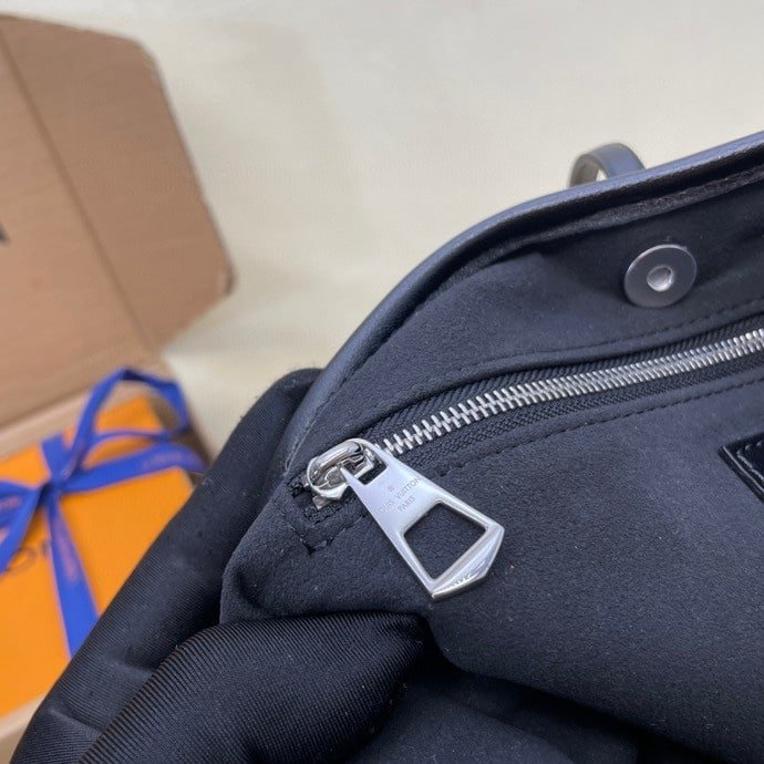 [S*per Vip 1:1] L0vis Vvtt0n Carryall Cargo Vibe PM Black 33Cm M24861