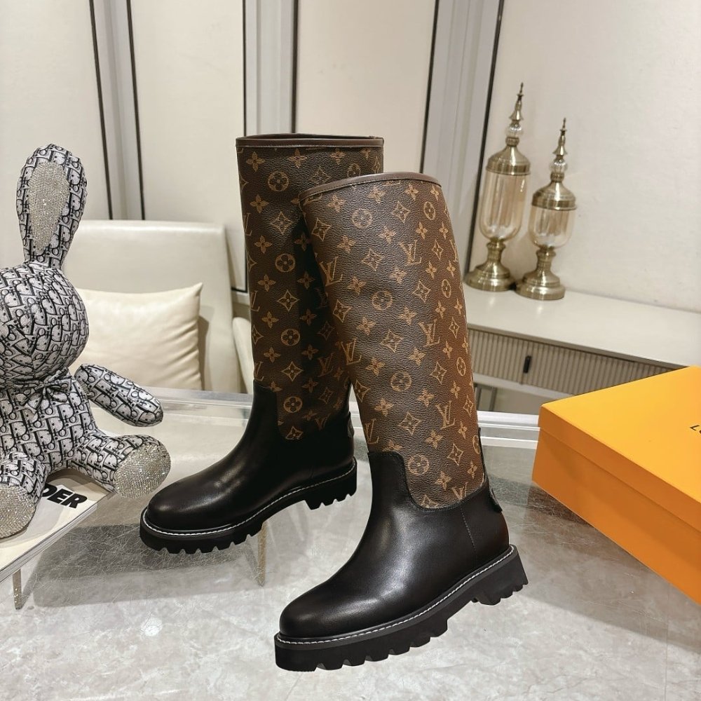 L0vis Vvtt0n Lv Squad High Boot Monogram Brown