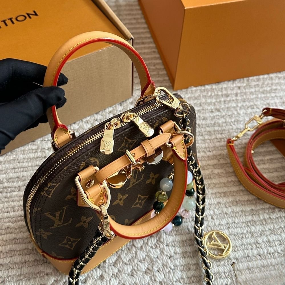 L0vis Vvtt0n Alma Mini LV And I 21Cm K00015