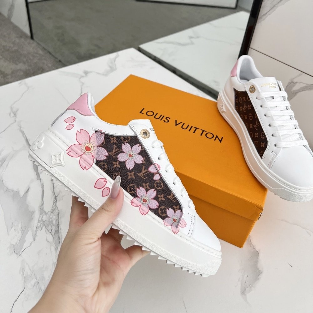 L0vis Vvtt0n X Takashi Murakami Time Out Sneaker White 1Agwol