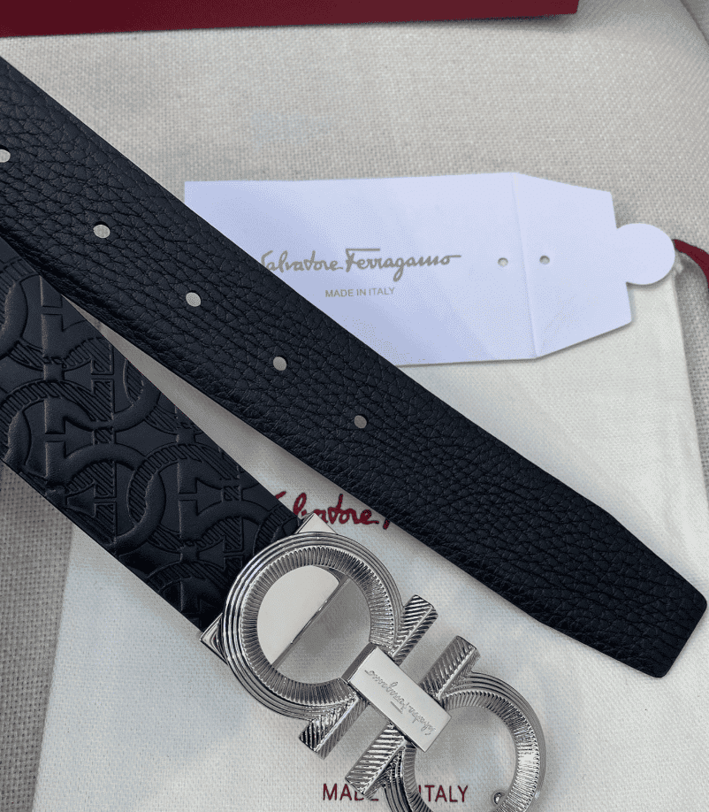 Salvatore Ferragamo Gancini Black Leather Belt With Silver Metal Buckle
