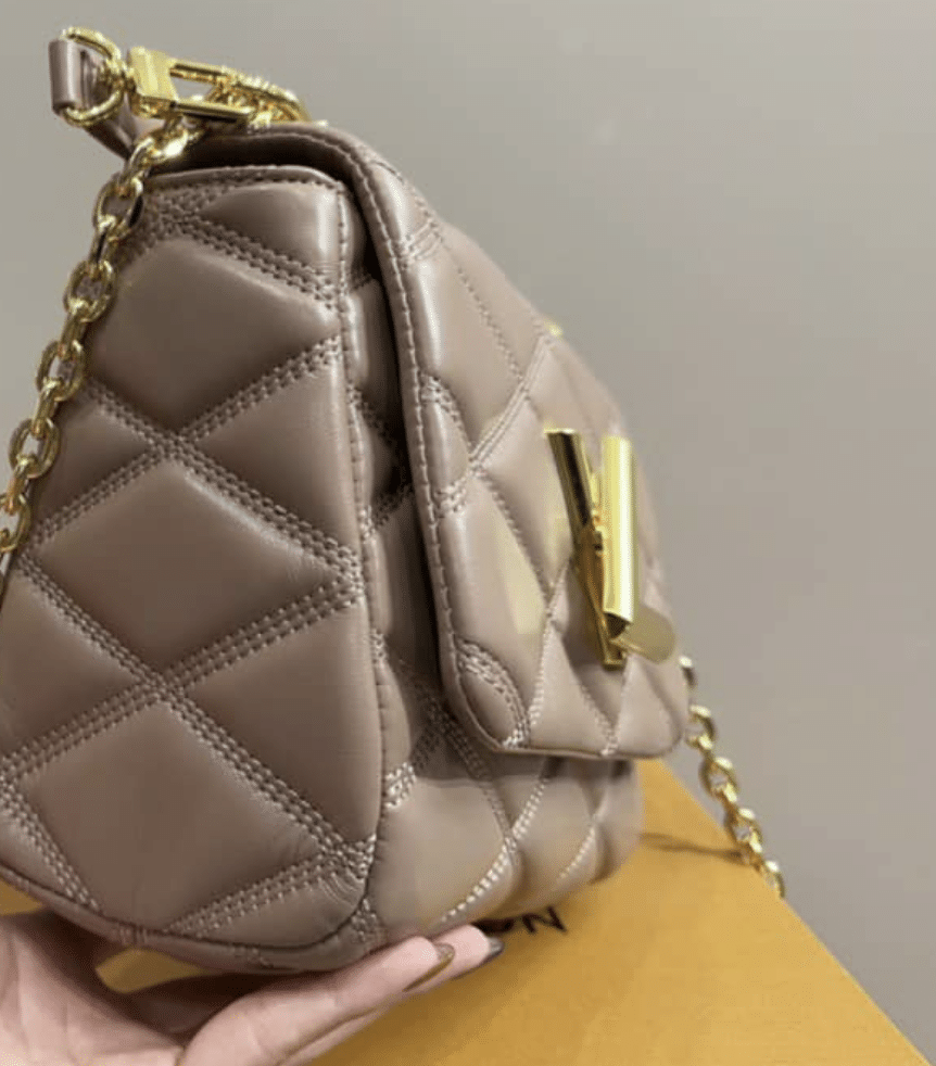 L0vis Vvtt0n Go 14 GM Beige 22Cm M23689