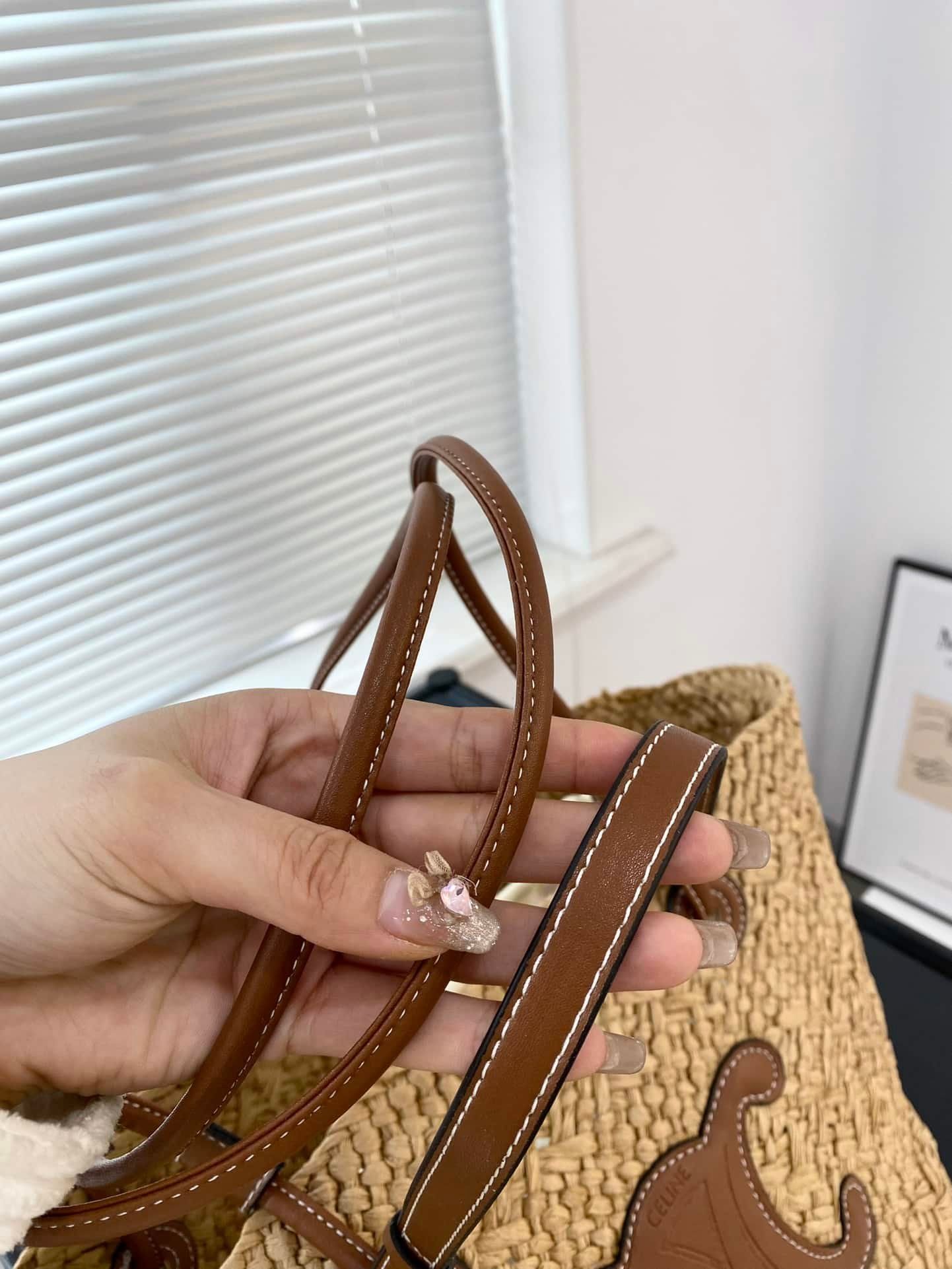 Ce1i*e Triomphe Panier In Raffia And Calfskin Tan 31Cm