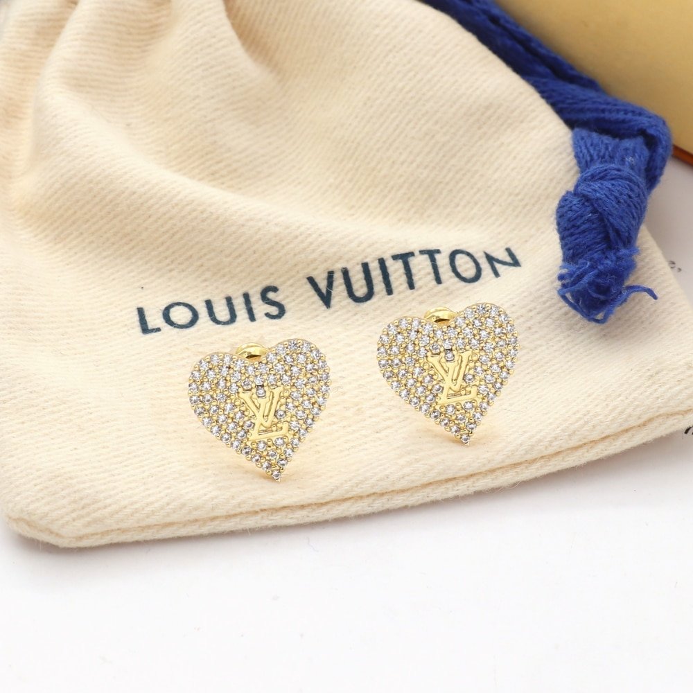 L0vis Vvtt0n Sparkling Heart Stud Earrings Gold Tone