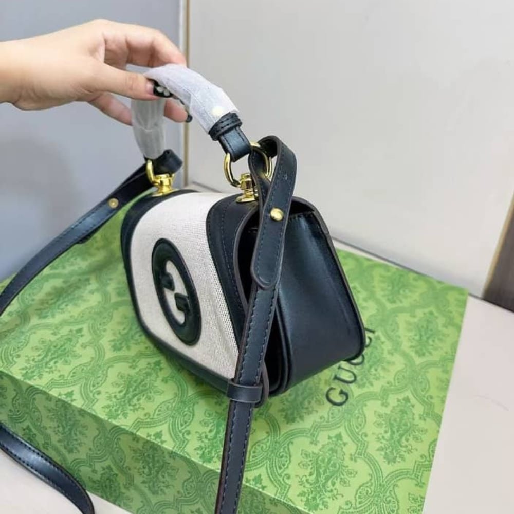 Gvc*1 Blondie Mini Shoulder Bag Natural Black 22Cm 815700 Haakf 2546