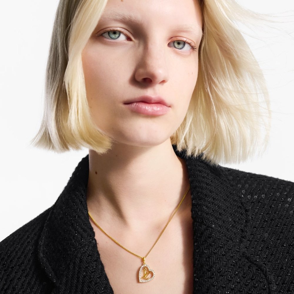 L0vis Vvtt0n My Lv Heart Necklace Gold Tone M02389