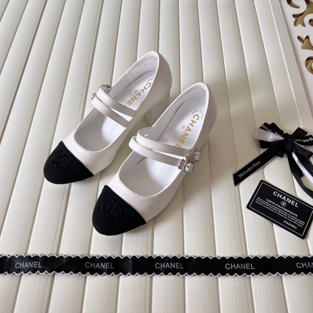 Ch**el Mary Janes And Grosgrain White G45696 B16524 Nx269