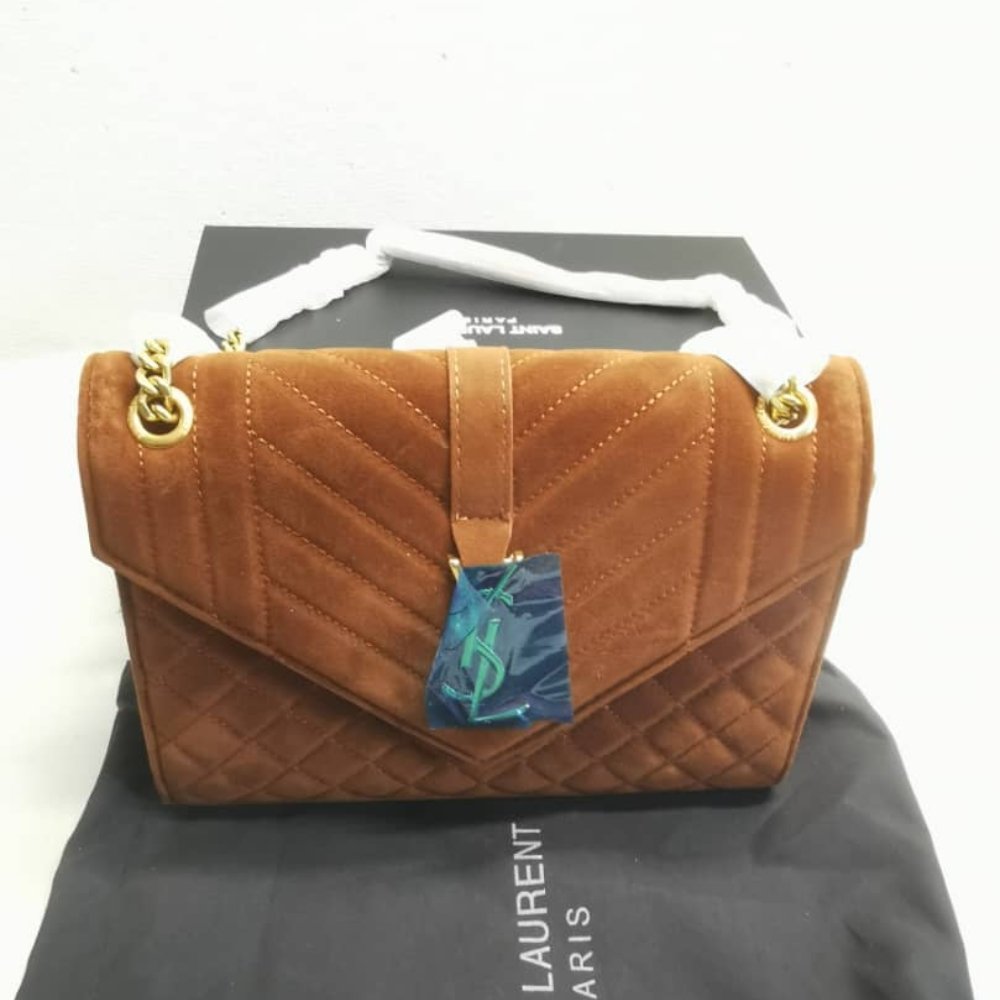 Sa1nt Lau*nt Envelope Medium Matelassé Suede Shoulder Bag Brown 24Cm