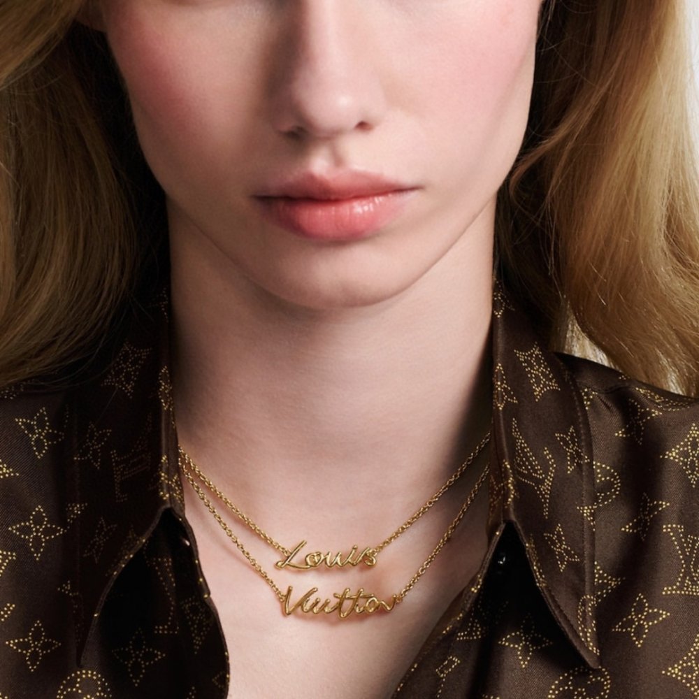 L0vis Vvtt0n Lv Script Necklace Gold M03263