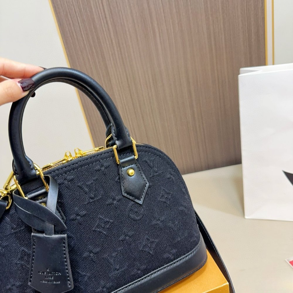 L0vis Vvtt0n Alma Denim Black 24Cm