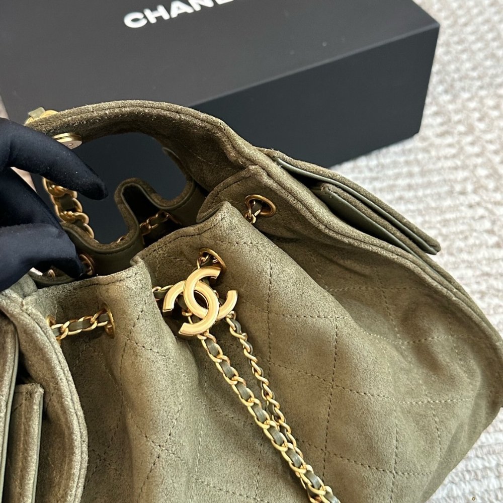 Ch**el Small 25 Handbag Gold Tone Metal Khaki 26Cm