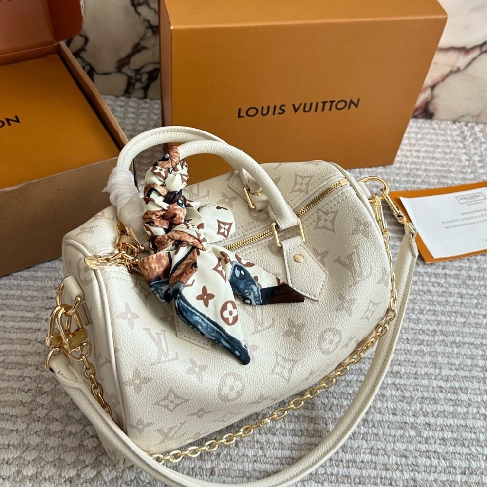L0vis Vvtt0n Speedy Bandoulière 25 Cream 25Cm M26690