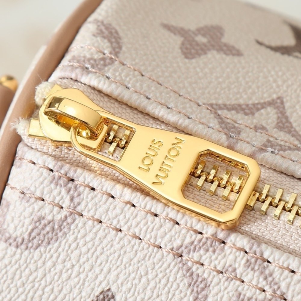L0vis Vvtt0n Keepall Bandoulière 25 Monogram Beige 25Cm