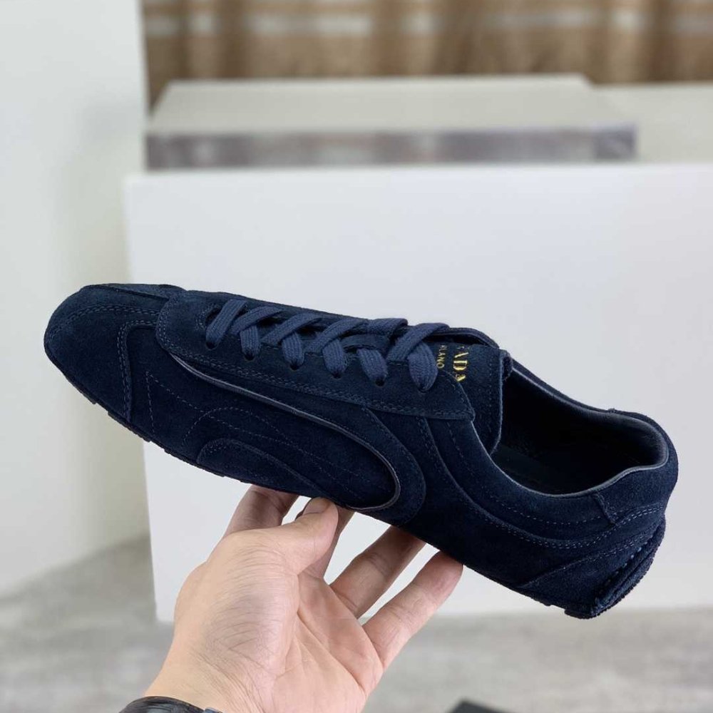 Pra*a Montecarlo Re Edition 2005 Suede Sneakers Navy 4E1165 008 F0008 F G000