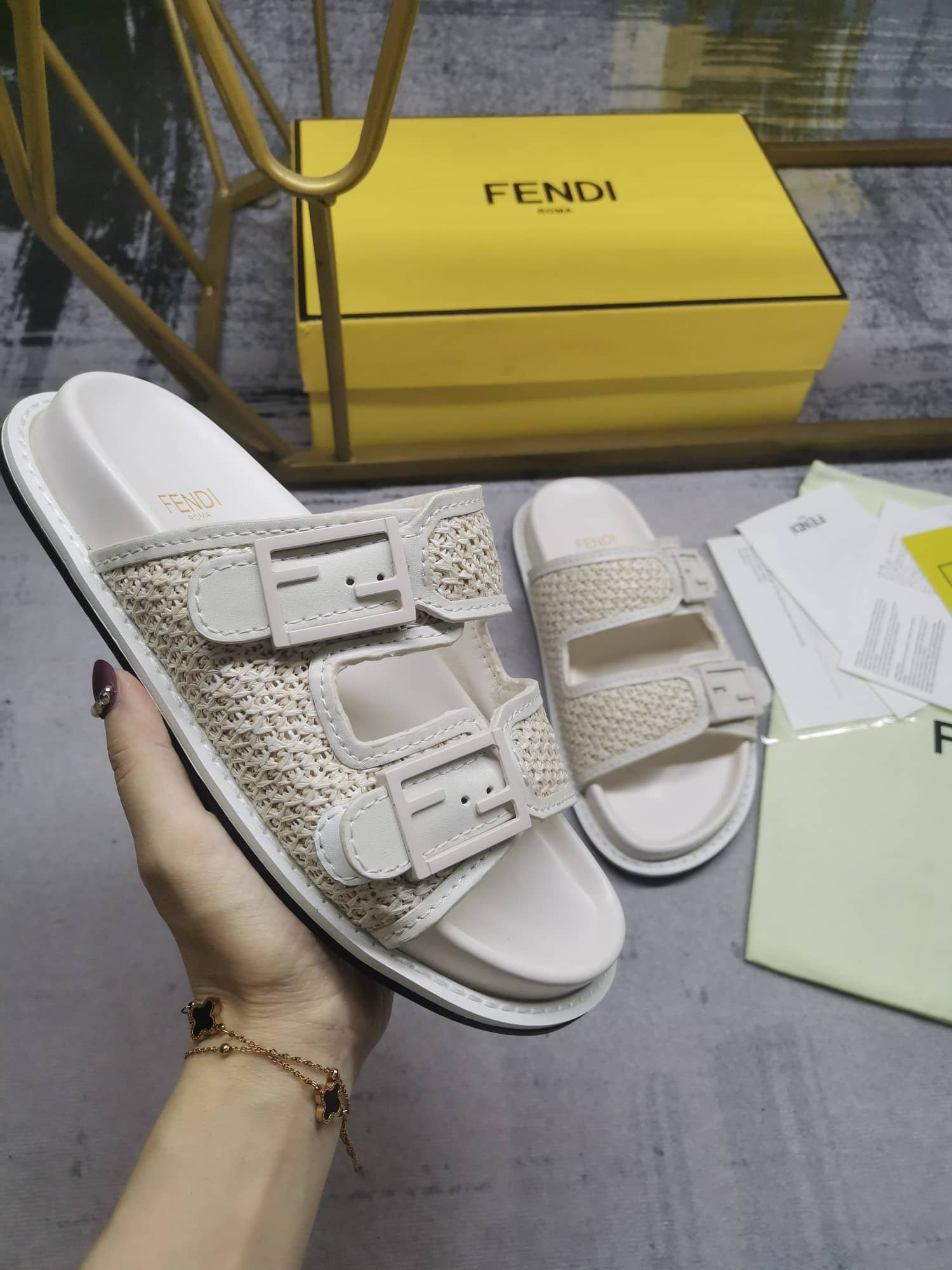 F**di Feel Leather Sandals White