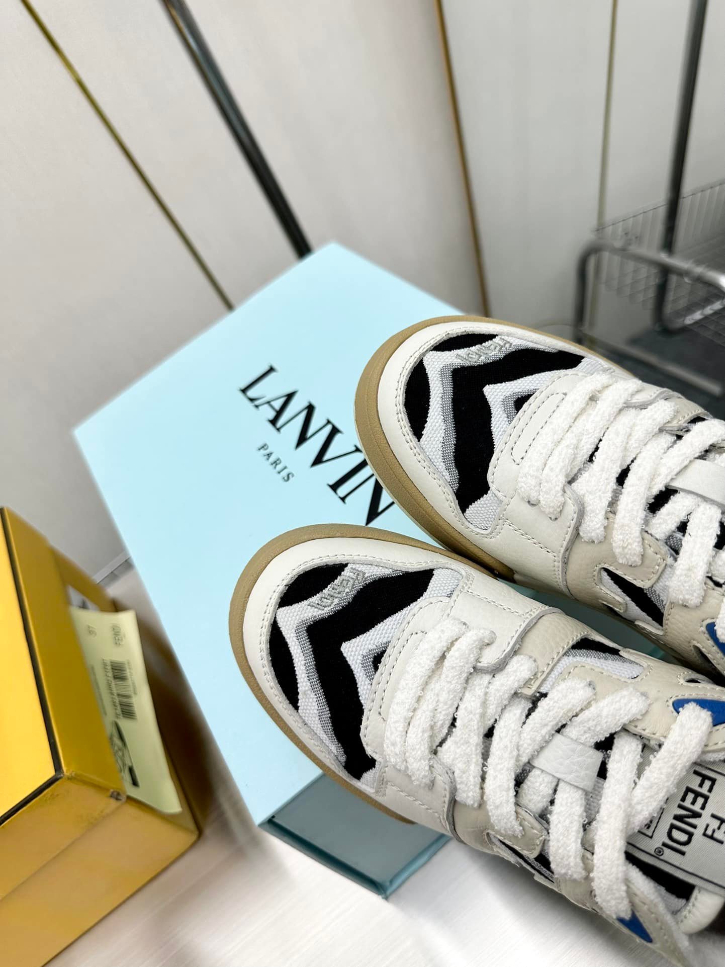 F**di Match Leather Low Tops White And Black