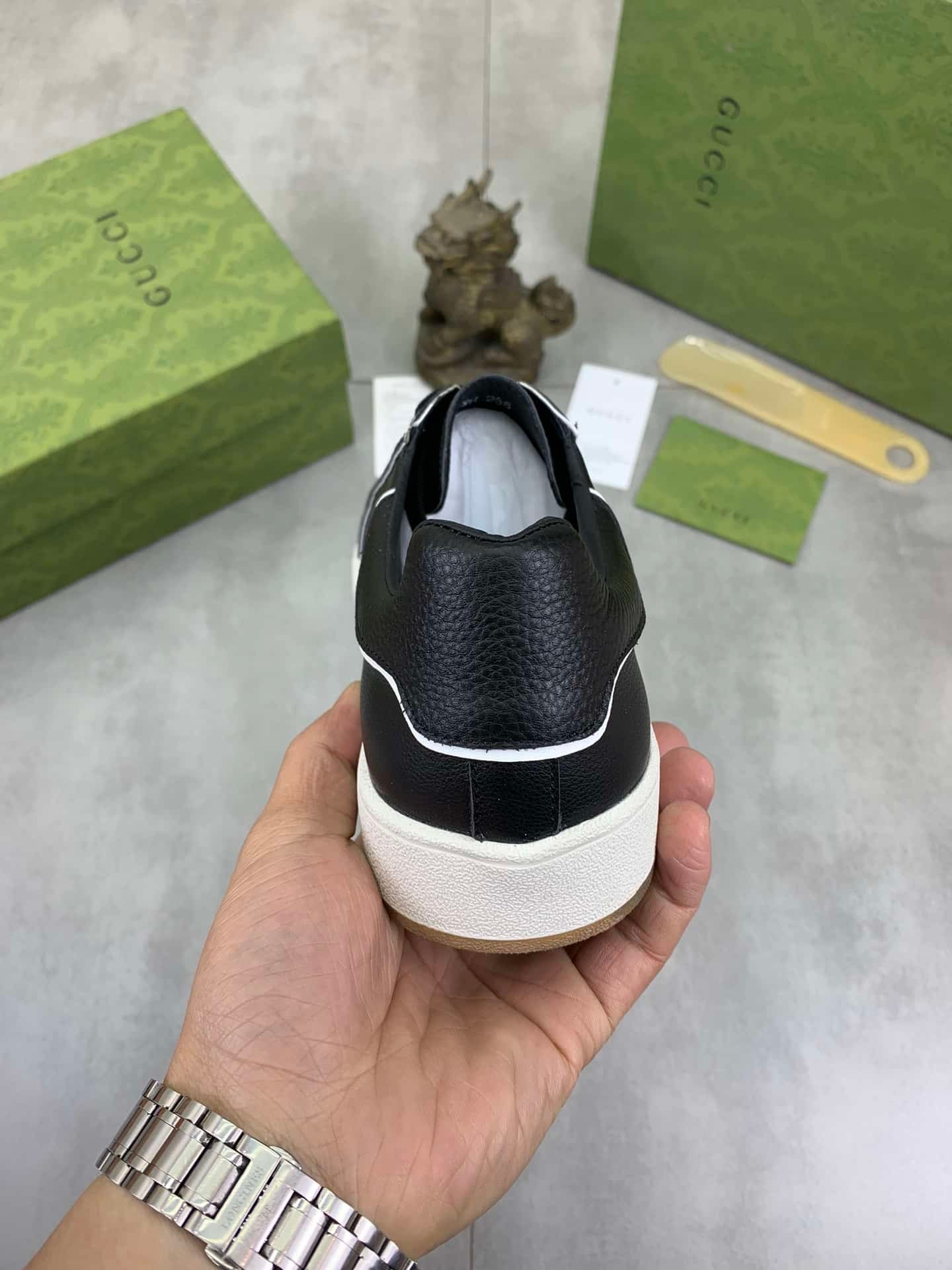 Gvc*1 Classic Fashion Sneaker With Edge Black