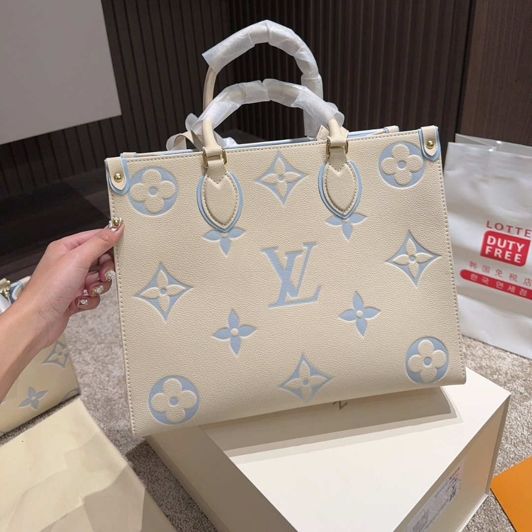 L0vis Vvtt0n Onthego PM Candy Blue 25Cm M46833