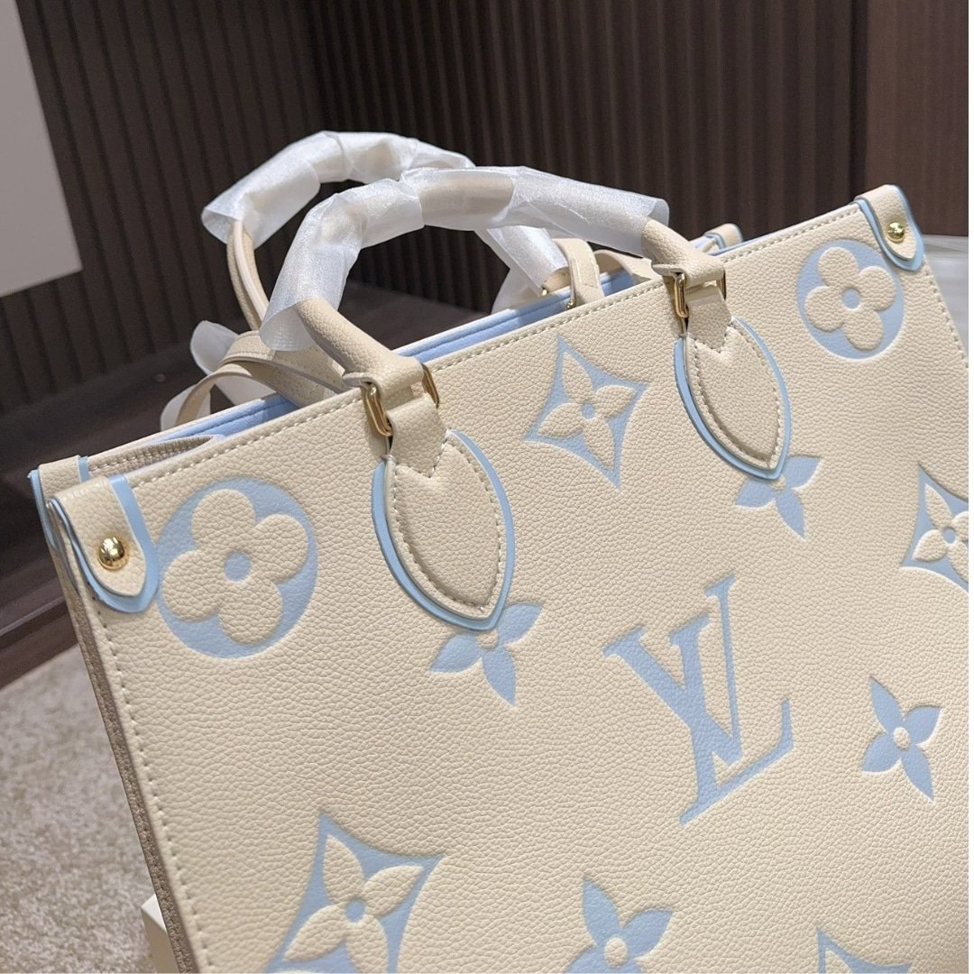 L0vis Vvtt0n Onthego PM Candy Blue 25Cm M46833