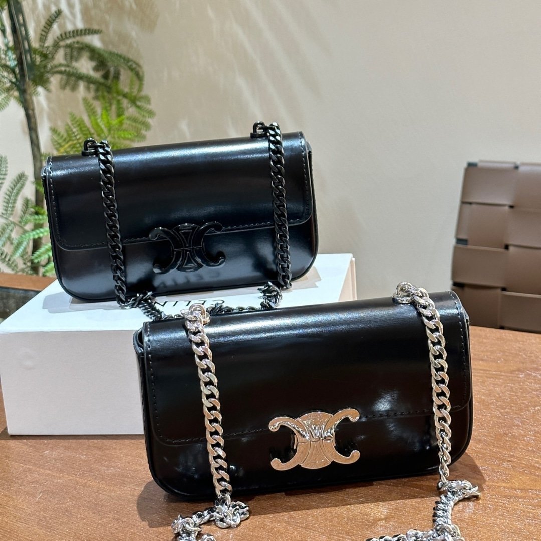Ce1i*e Chain Triomphe In Shiny Calfskin Shoulder Bag Silver Black 20Cm 115203Bf4 38Si