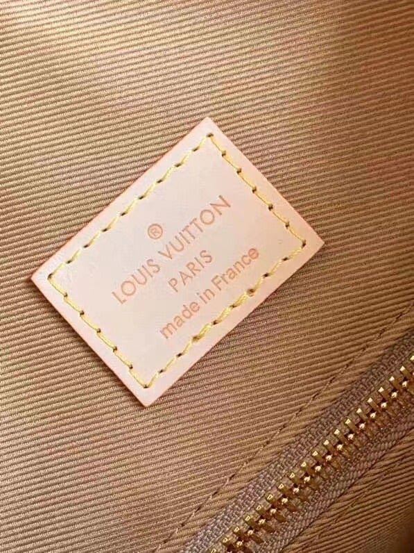 L0vis Vvtt0n Graceful PM Monogram Canvas Beige 35Cm M43701