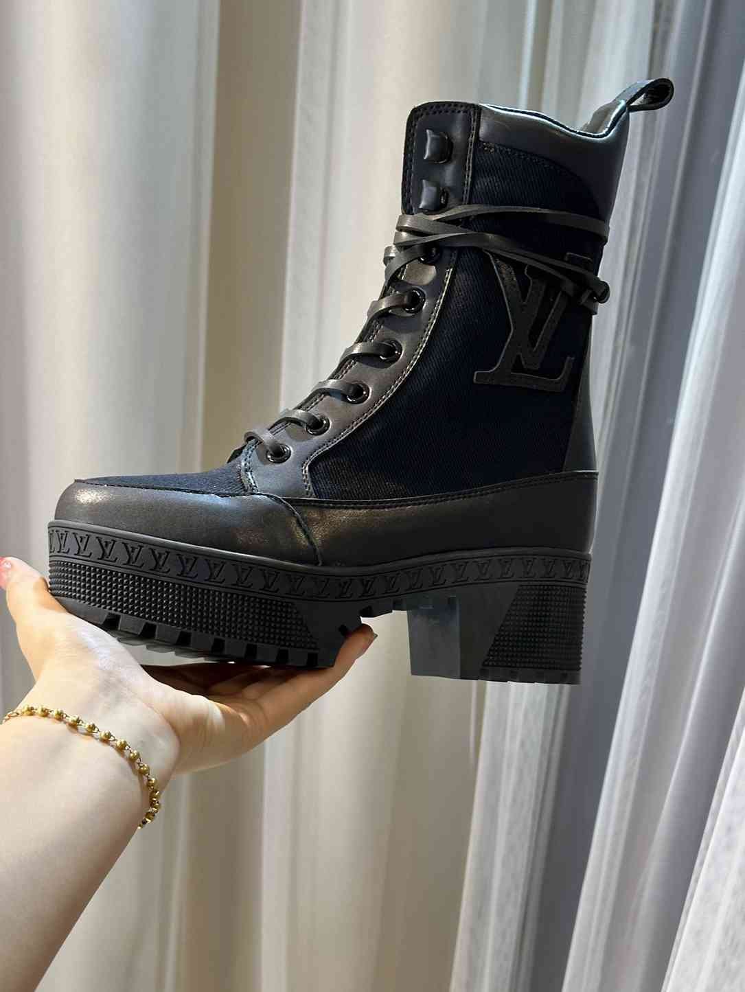 L0vis Vvtt0n Laureate Platform Desert Boot Black 1Ac7Ro
