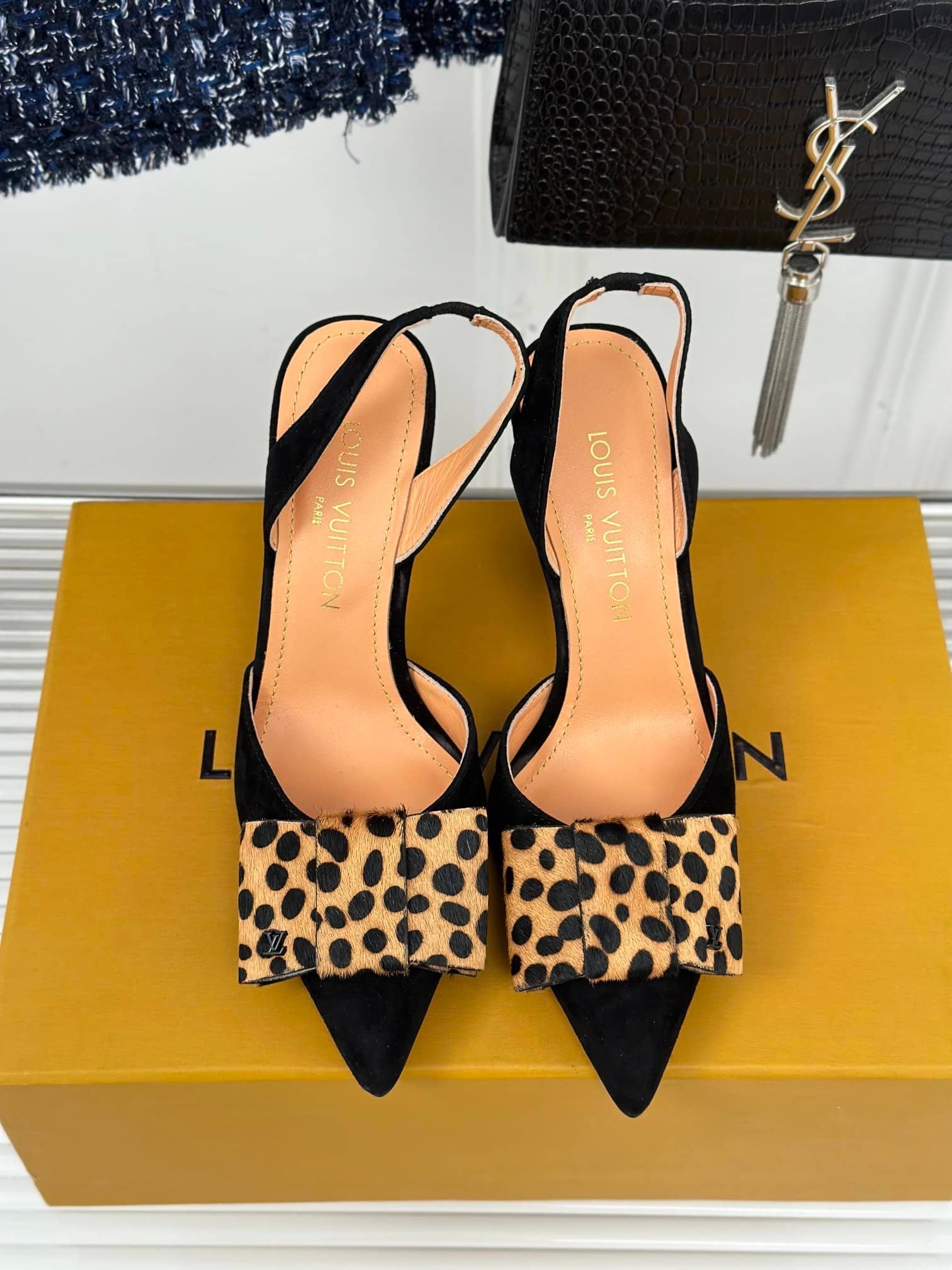 L0vis Vvtt0n Blossom Slingback Pump Black 1Ac8B4