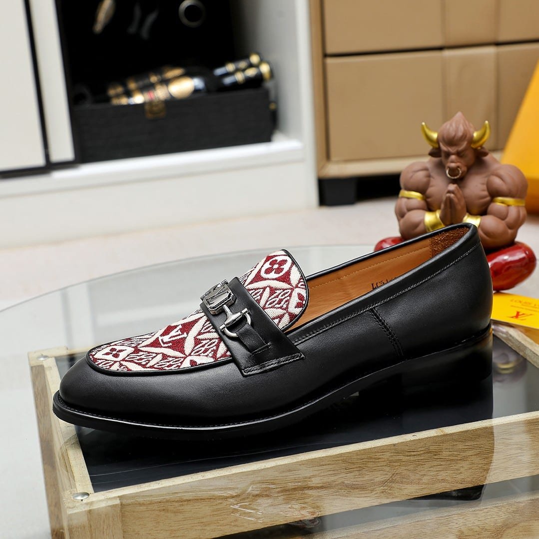 L0vis Vvtt0n Souliers Club Loafers Monogram Since 1854 Red